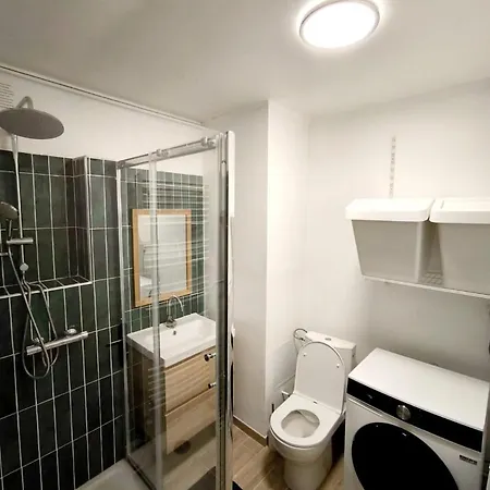 Kon Kerne * ナント